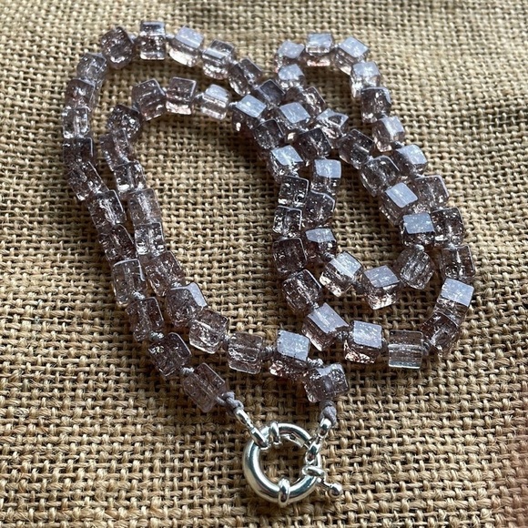 Crackle Stone Square Necklace Knotted designer In style Gray Handmade - Picture 3 of 7